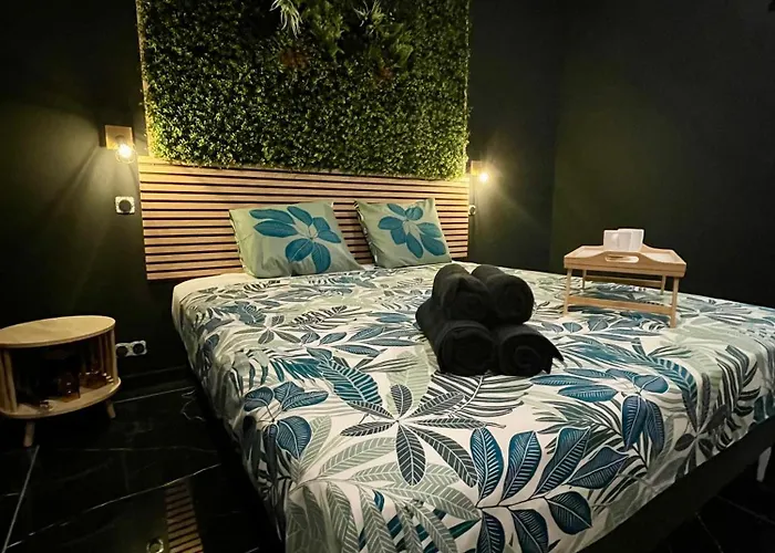 Jungle Love Room De L Hermitage